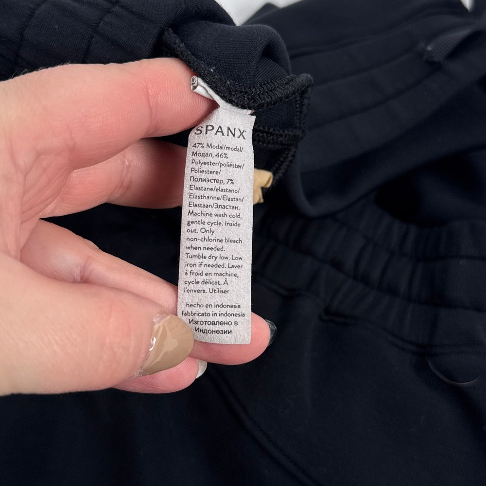 Spanx AirEssentials Tapered Pants Womens Large Black Lounge Sweatpants 50240R - Picture 3 of 10